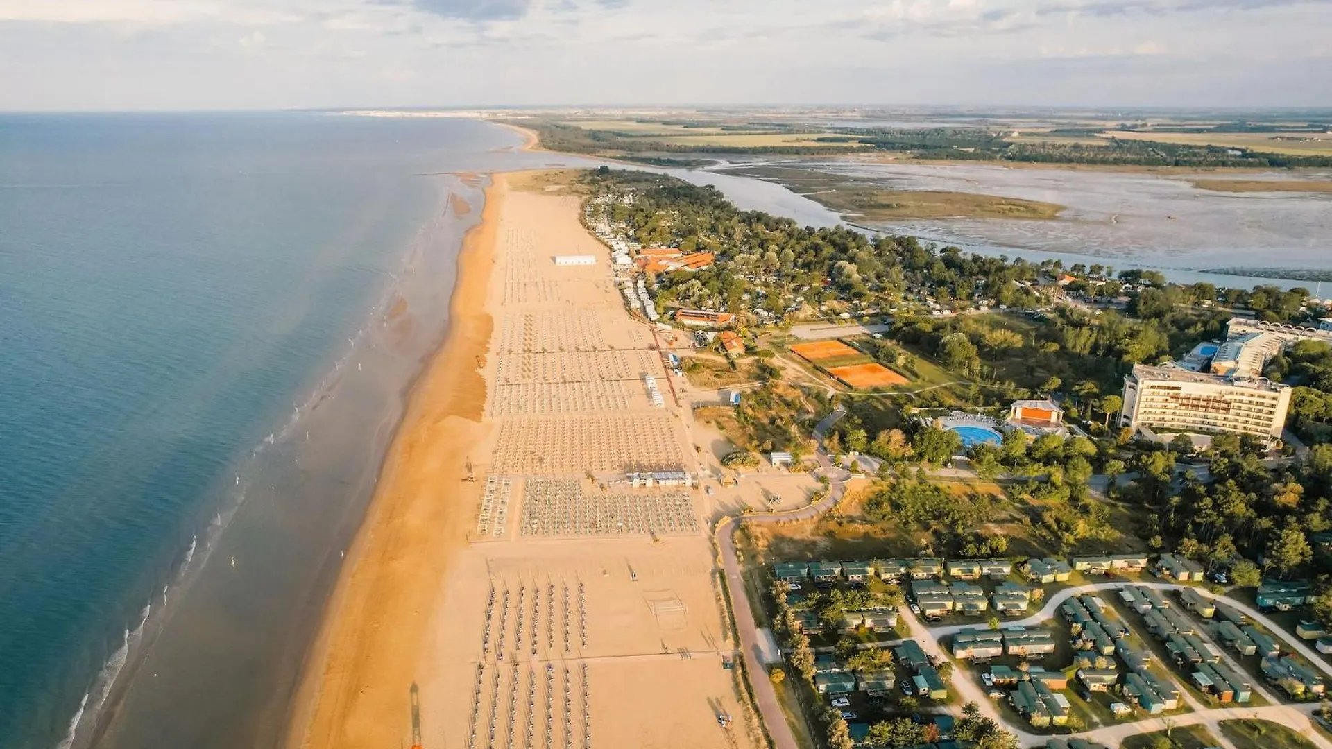 One Bedroom Flat With Terrace And Sea View Bibione 0*,  Italy